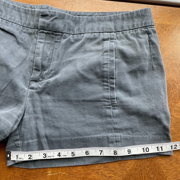GAP Gray Fabric Shorts - Size 4 - Picture 6 of 7
